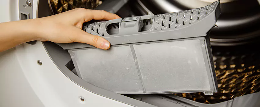 Signs Of A Clogged Dryer Lint Trap in Harrison, New York